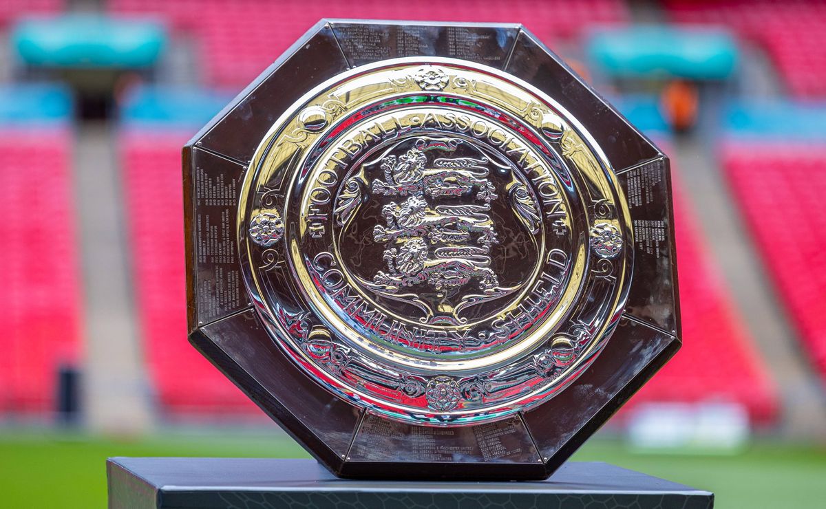 FA Community Shield Preview Macnhester City vs United